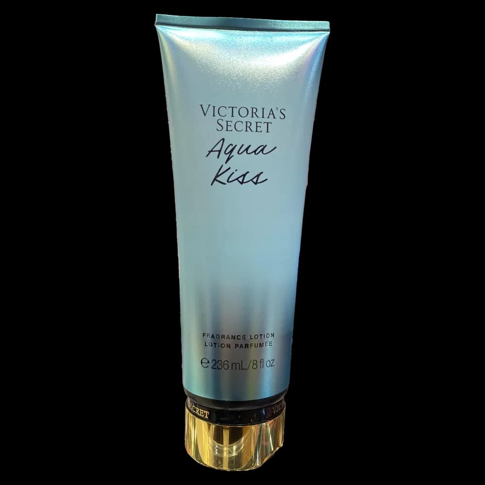 لوسیون بدن ویکتوریا سکرت Victoria’s Secret مدل Aqua Kiss حجم 236 میل | لوسیون بدن آبرسان و خنک کننده