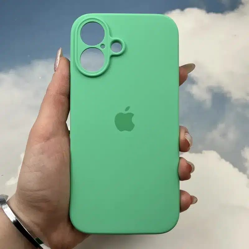 کاور شارک قاب مدل سیلیکونی پاک کنی مناسب برای گوشی موبایل اپل iPhone 16