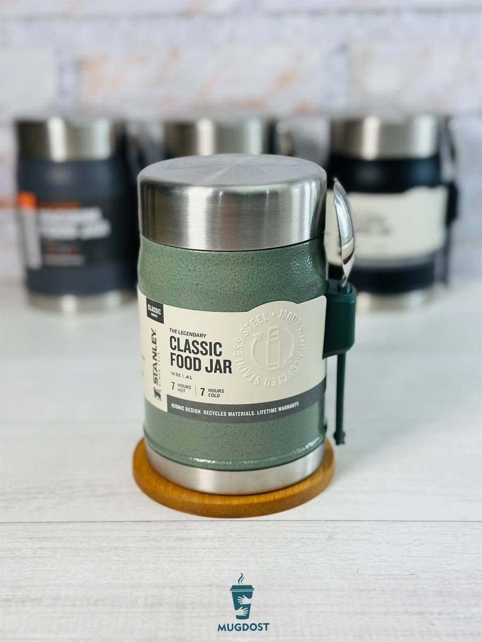 ظرف غذا استنلی The Legendary Food Jar + Spork .4L — تصویر ۴