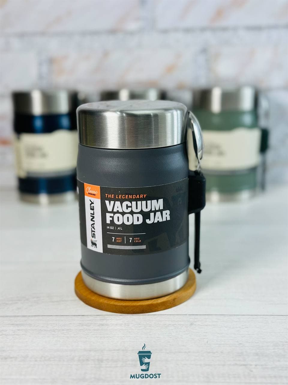 ظرف غذا استنلی The Legendary Food Jar + Spork .4L — تصویر ۲