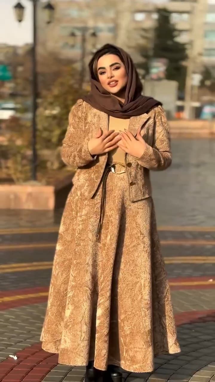 کت دامن زنانه مدل کالین — تصویر ۴