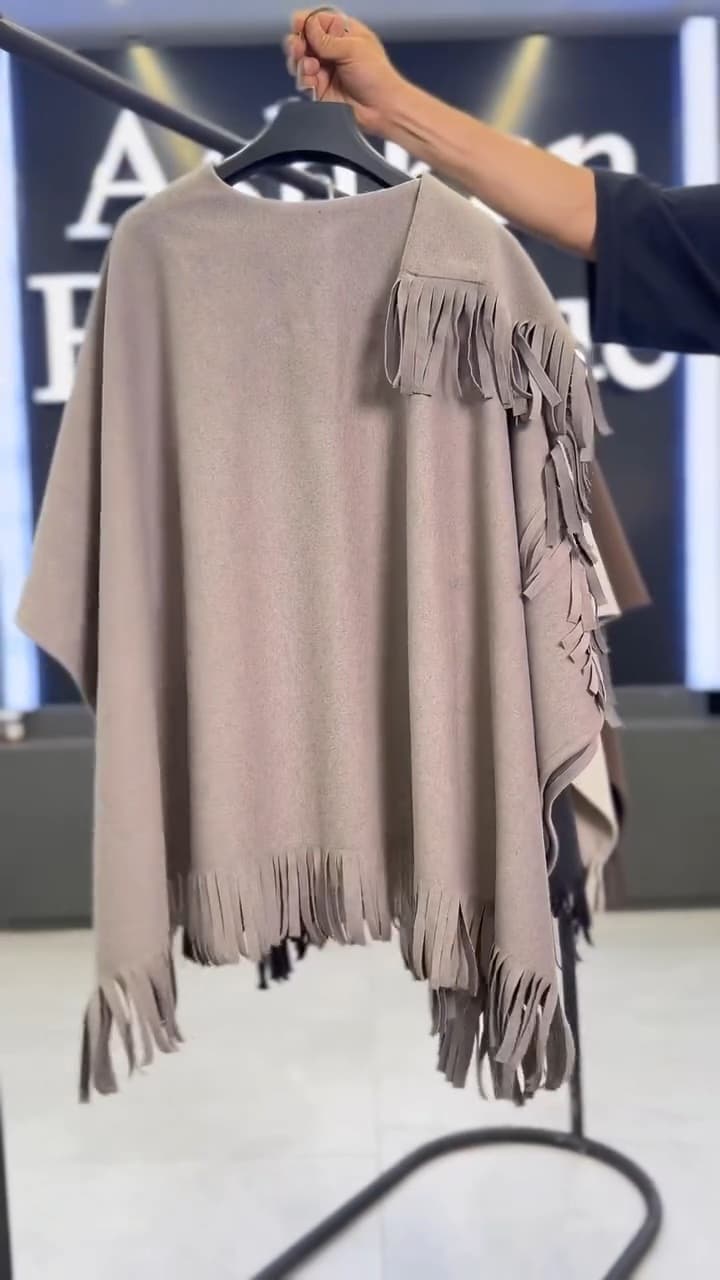 پانچو زنانه مدل لاکی — تصویر ۸