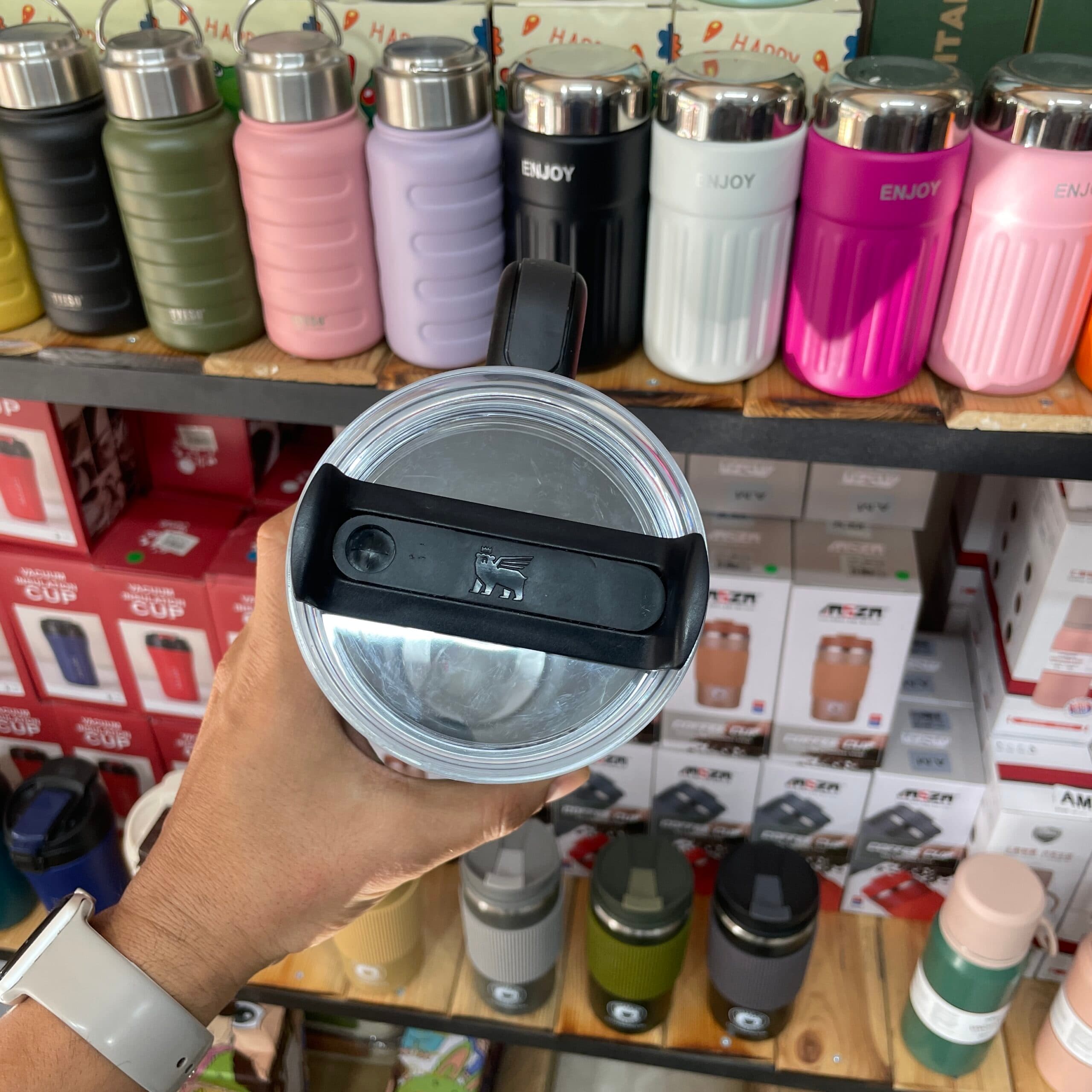 ماگ استنلی لبوبو دسته دار تامبلر مدل QUENCHER H2O TUMBLER (طرح 1) — تصویر ۵