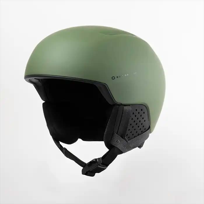 هلمت اسکی OUT OF LINER MILLITARY برنده جوایز iF و German Design 2025