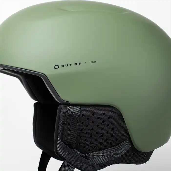 هلمت اسکی OUT OF LINER MILLITARY برنده جوایز iF و German Design 2025 — تصویر ۳