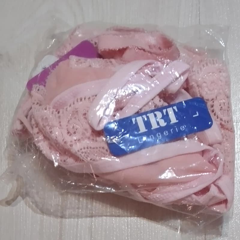 ست شورت و سوتین زنانه تیریتی مدل دانتل هارنسی — تصویر ۲