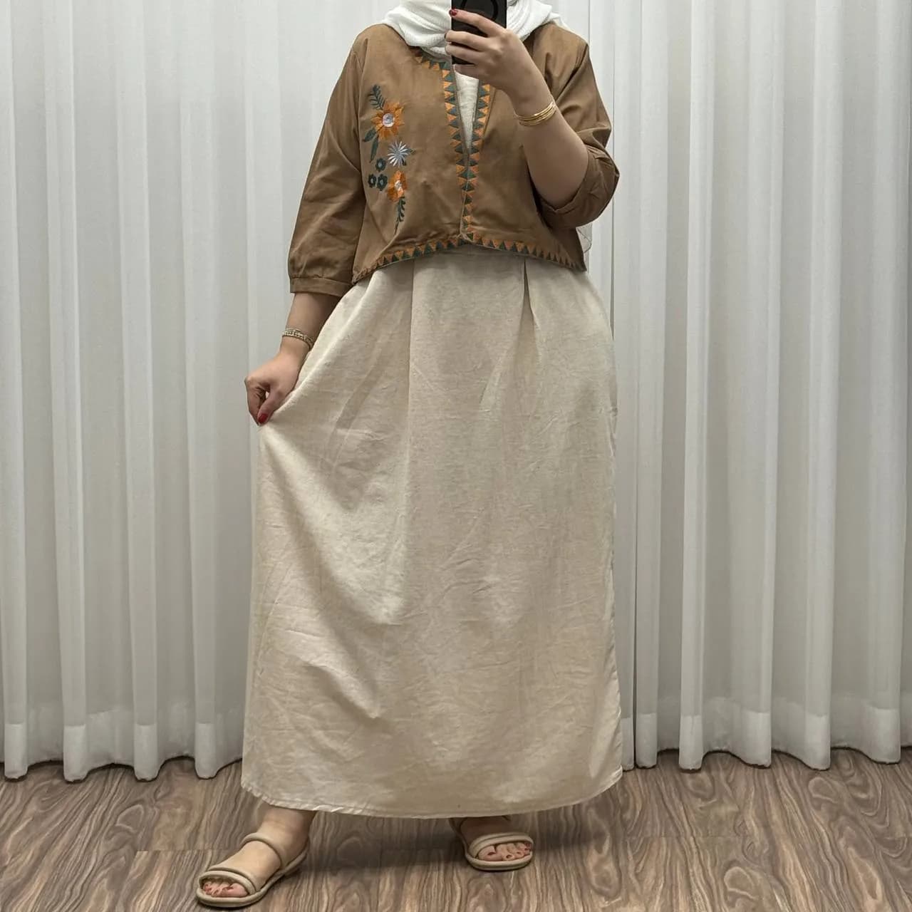 کت سارافون لینن مدل یولیا فری سایز زنانه مناسب تا سایز 48 چهارفصل شیک و راحت — تصویر ۴