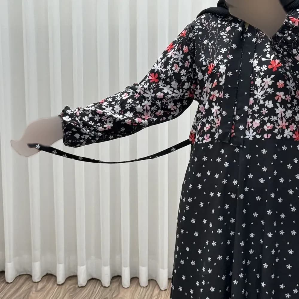 پیراهن ساحلی زنانه فلور بوگاتی دکمهدار فری سایز با کمربند — تصویر ۲
