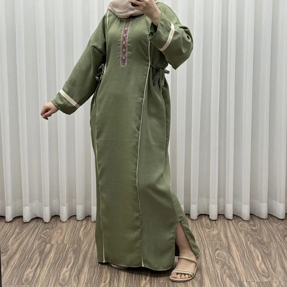 پیراهن نخی گلدوزی یال صوفیا فری سایز تا 52 بنددار چهارفصل زنانه شیک — تصویر ۴