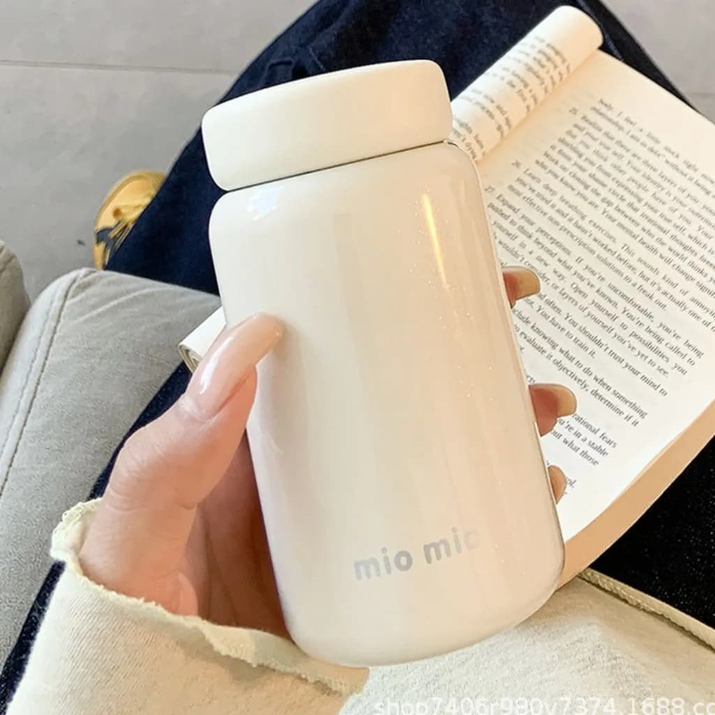مینی فلاسک شاین دار برند mio mio پاستیلی 200ml — تصویر ۶