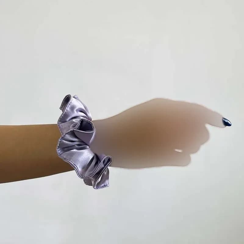 کش موی زنانه اسکرانچی ساتن — تصویر ۸