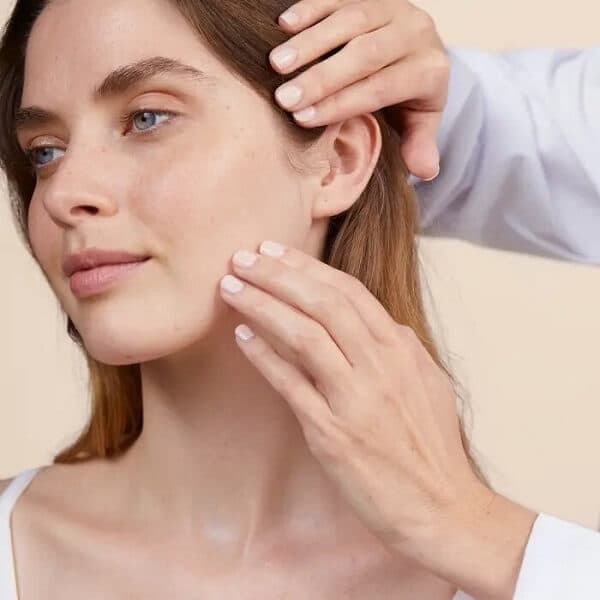ضد آفتاب رنگی اون Avène — تصویر ۲