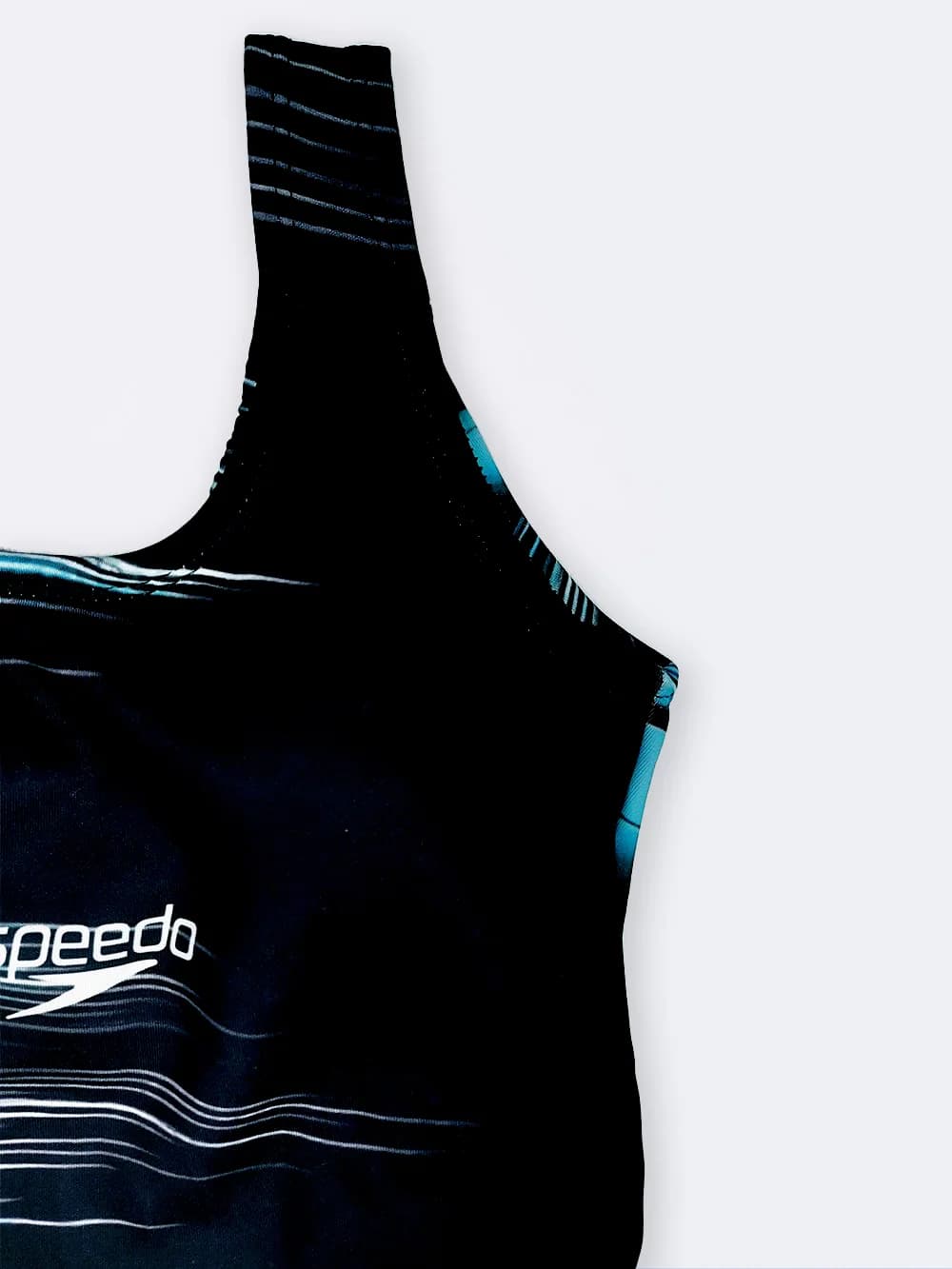 مایو نیمه پوشیده زنانه پادار و کاپدار برای استخر اسپیدو ( Speedo ) با خطوط فیروزه ای — تصویر ۶