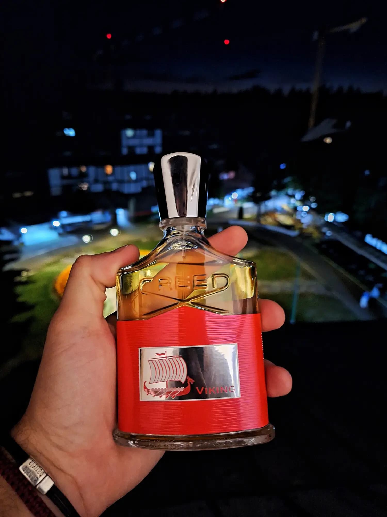 عطر ادکلن کرید وایکینگ قرمز اصل | Creed Viking — تصویر ۱۰