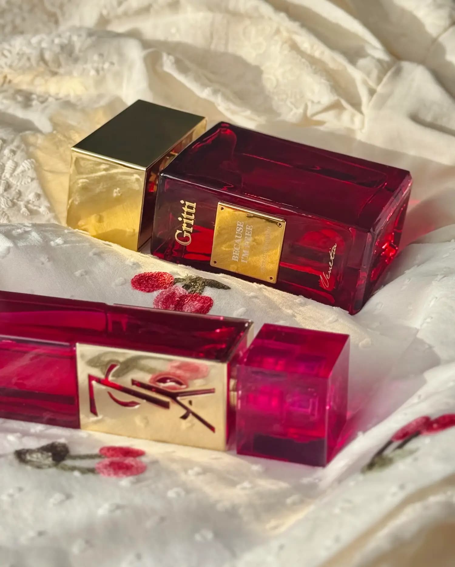عطر ادکلن ایو سن لورن اله اصل | Yves Saint Laurent elle — تصویر ۹