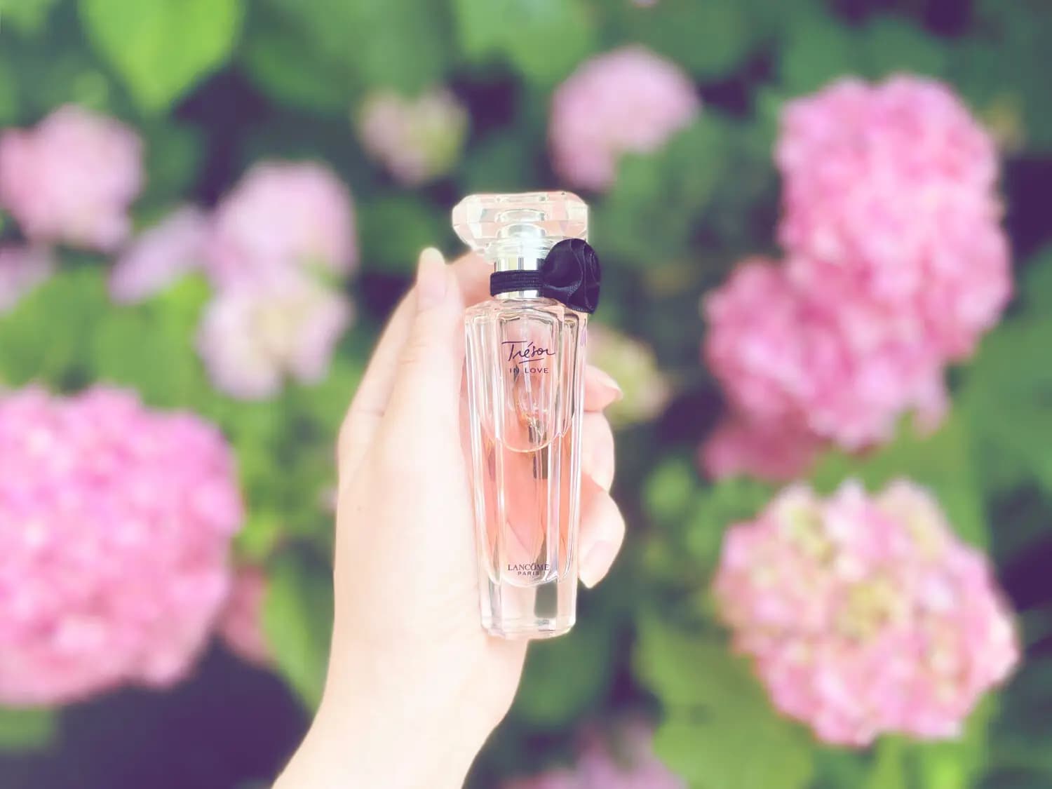 عطر ادکلن لانکوم ترزور این لاو اصل | Lancome Tresor In Love — تصویر ۸