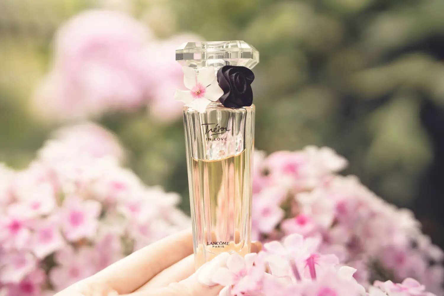 عطر ادکلن لانکوم ترزور این لاو اصل | Lancome Tresor In Love — تصویر ۹