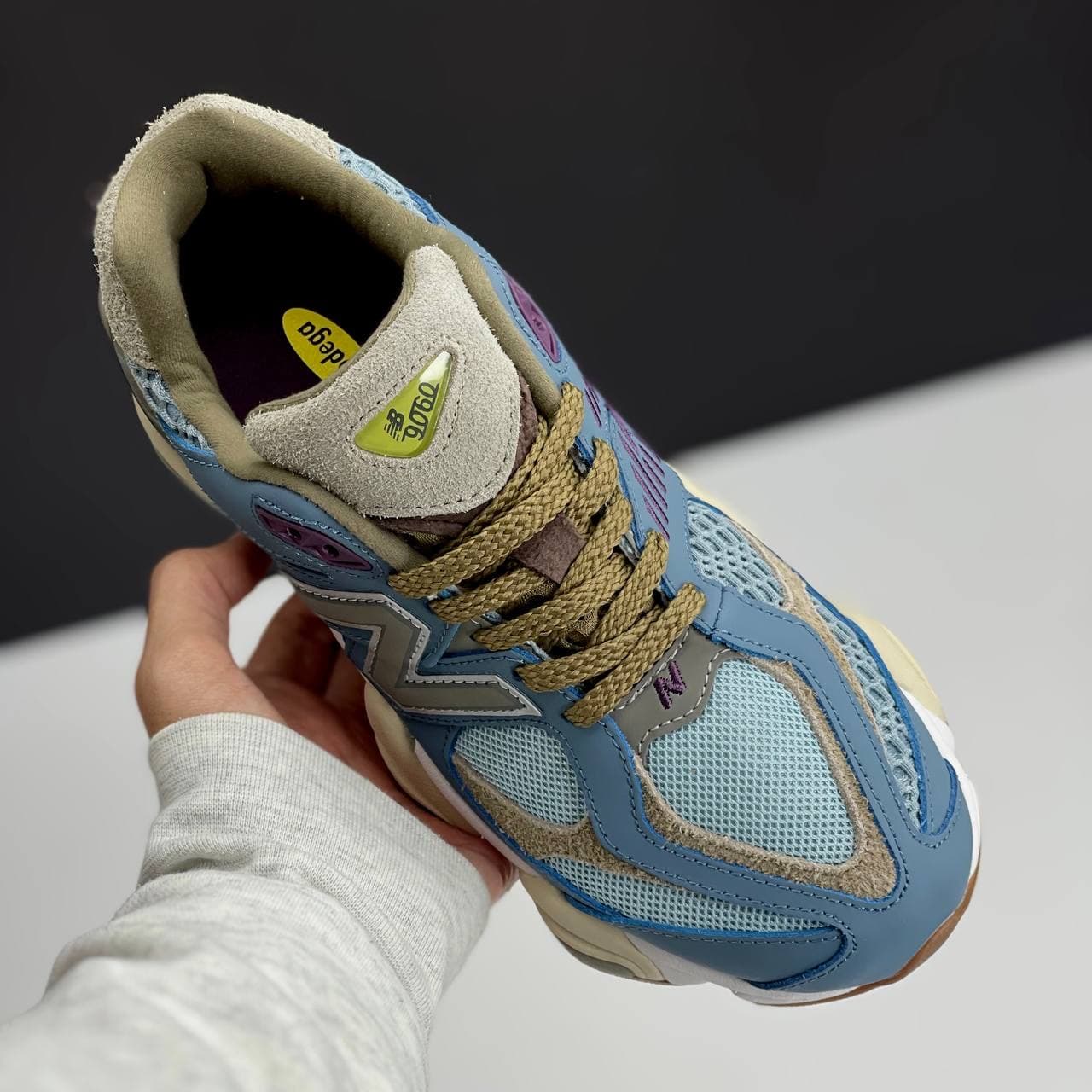 کتونی نیوبالانس ۹۰۶۰ آبی بودگا New Balance 9060 Bodega Blue — تصویر ۳