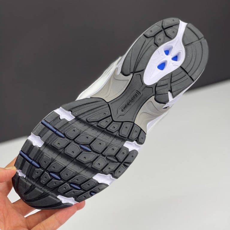 نیو بالانس 530 سفید سورمهای New Balance 530 White Navy — تصویر ۴