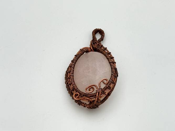 گردنبند زنانه سنگ رزکوراتز NT-833