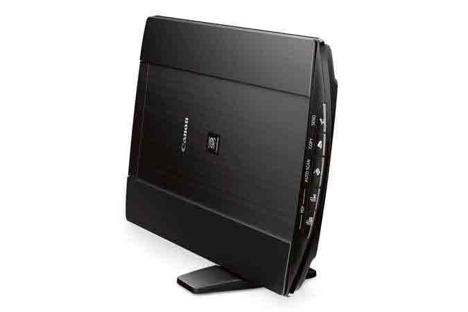 اسکنر کانن مدل Canon CanoScan lide 220 — تصویر ۳