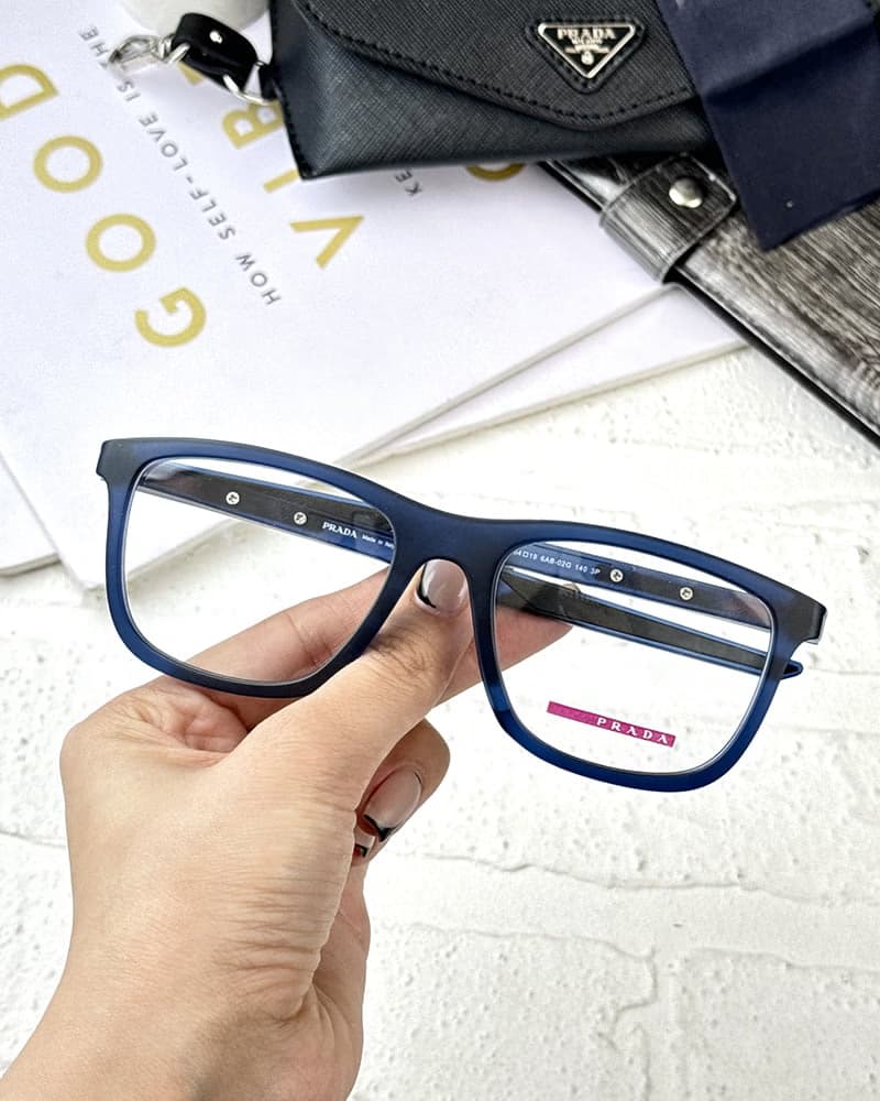 عینک طبی مردانه پرادا اوتلت مدل PRADA SPS 10W OUTLET — تصویر ۳