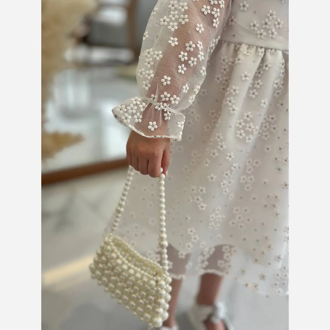 پیراهن مجلسی بچگانه آراگل تور گل گچی آستر دار سایز 2 تا 9 سال — تصویر ۵