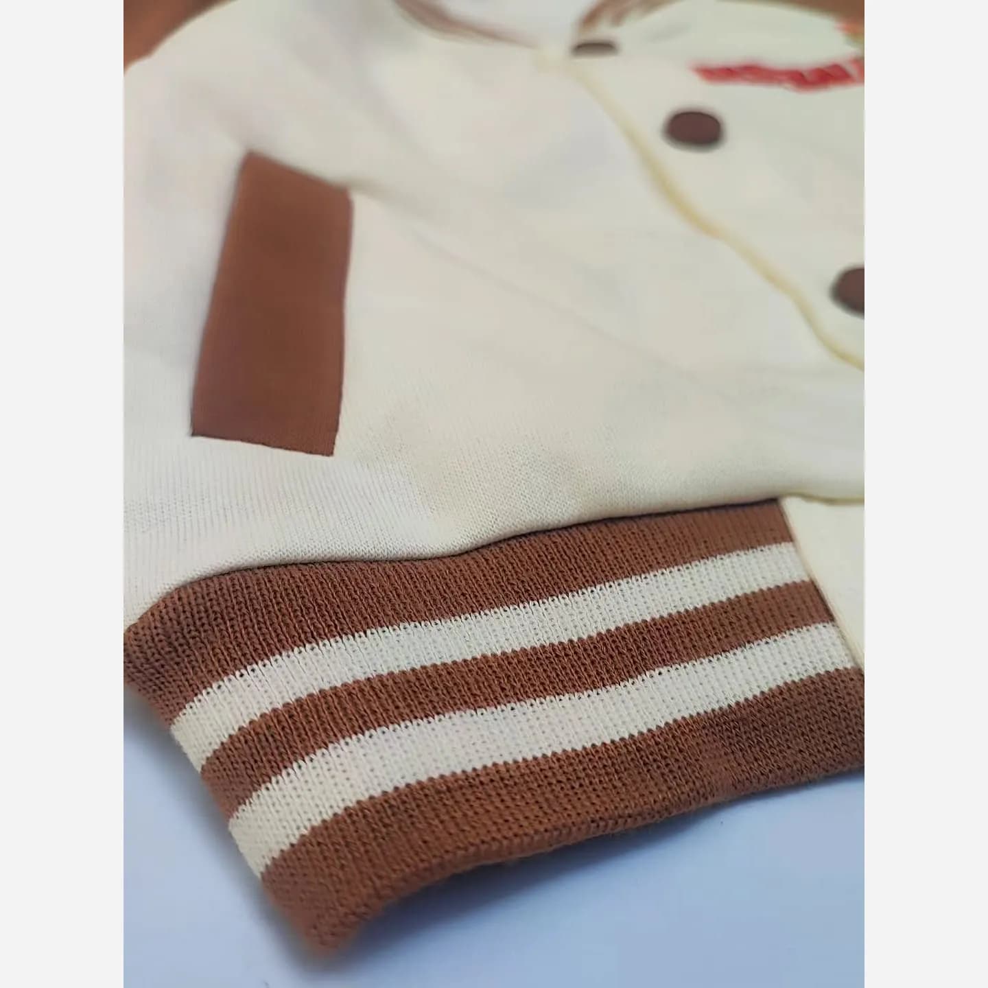 بامبر بچگانه ترند سه رنگ — تصویر ۵