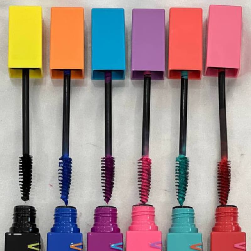 ریمل رنگی مات یوشاس کد Uc035 — تصویر ۶