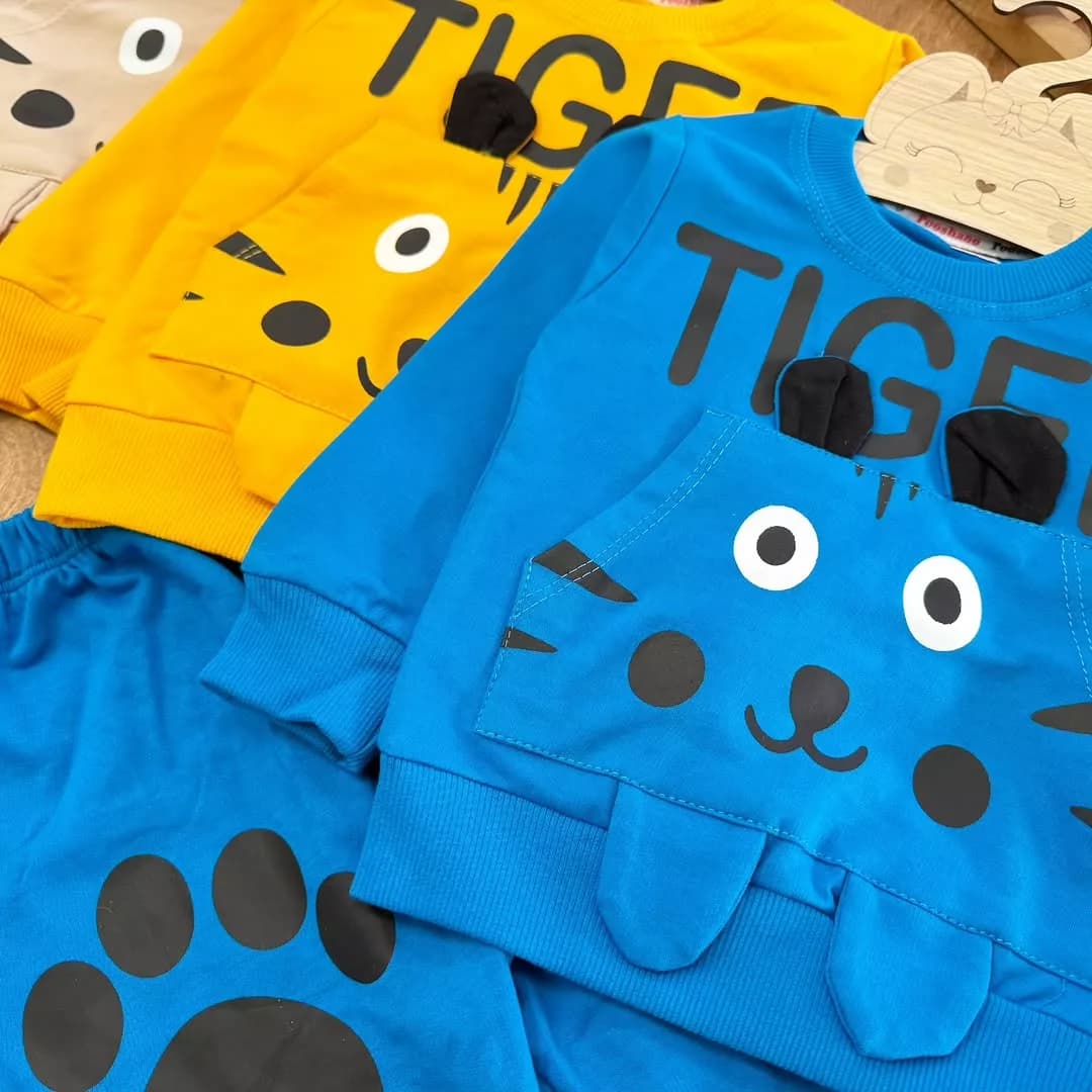 بلوز شلوار تایگر Tiger جیب کانگرویی سایز ۳۵ تا ۴۵ کد ۵۰۶۸ — تصویر ۴