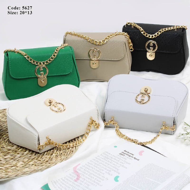 کیف زنانه پاسپورتی مجلسی cc زنجیردار جدید کد 5627