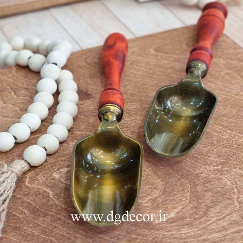 قاشق آجیل خوری برنجی درجه یک دسته چوبی
