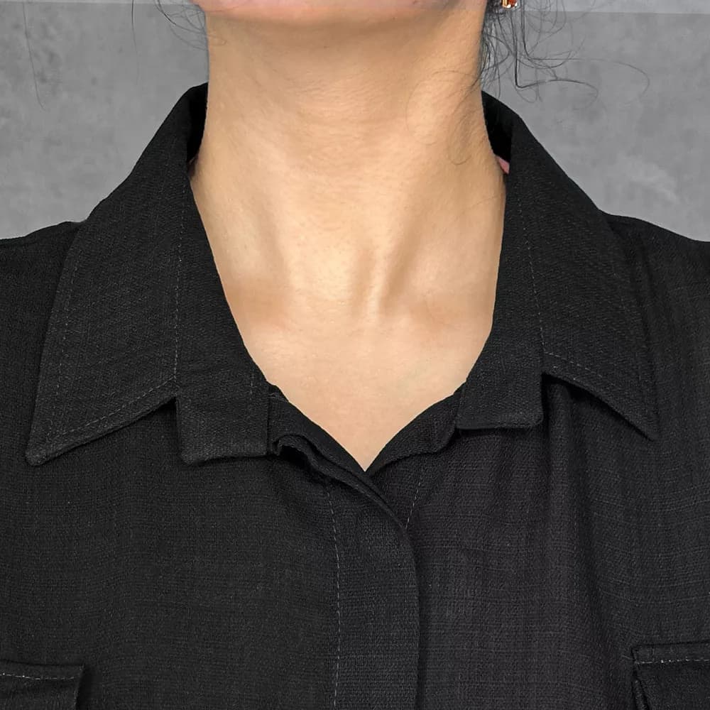 شومیز دخترانه مشکی کد 29970 — تصویر ۳