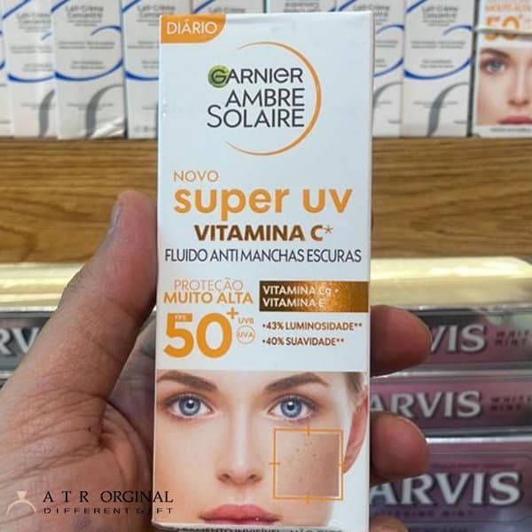 ضدآفتاب فلوئیدی آمبر سولر سوپر UV ویتامین C گارنیر SPF50+ — تصویر ۲