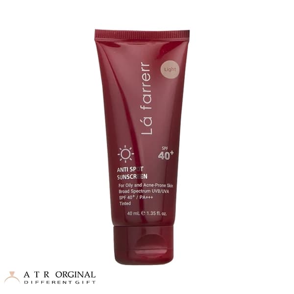 کرم ضدآفتاب رنگی لافارر مناسب پوست‌های چرب مدل SPF40-Light