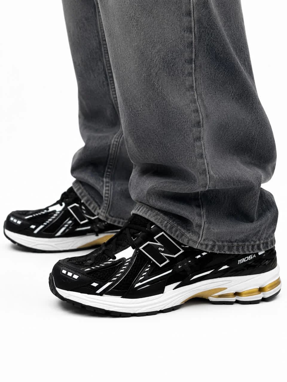کتونی مردانه نیوبالانس مشکی سفید New BALANCE 1906 — تصویر ۲