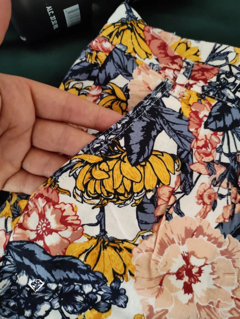 شورتک زنانه برند اسمارا کد 21735 — تصویر ۵