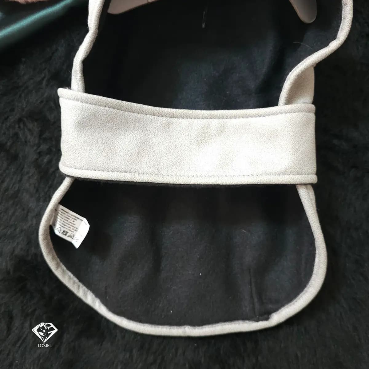 هودی خز دار سگ و گربه برند Active pet کد TT86891 — تصویر ۳