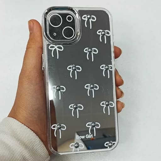 گارد گوشی Iphone 15/Iphone 14/Iphone 13 طرح آیینه ای فانتزی مدل پاپیون نگین دار رنگ سفید آیفون 13/14/15 نرمال قاب و کاور