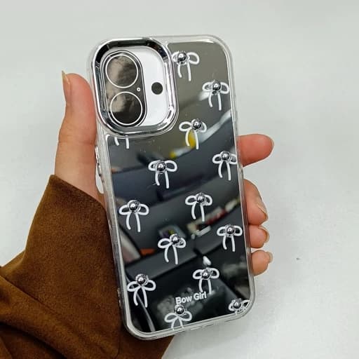 گارد گوشی Iphone 16 طرح آیینه ای مدل پاپیون رنگ سفید نگین دار آیفون 16 نرمال قاب و کاور