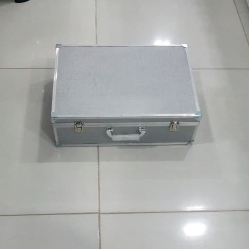 کیف قاشق و چنگال مدل الومنیومی — تصویر ۳