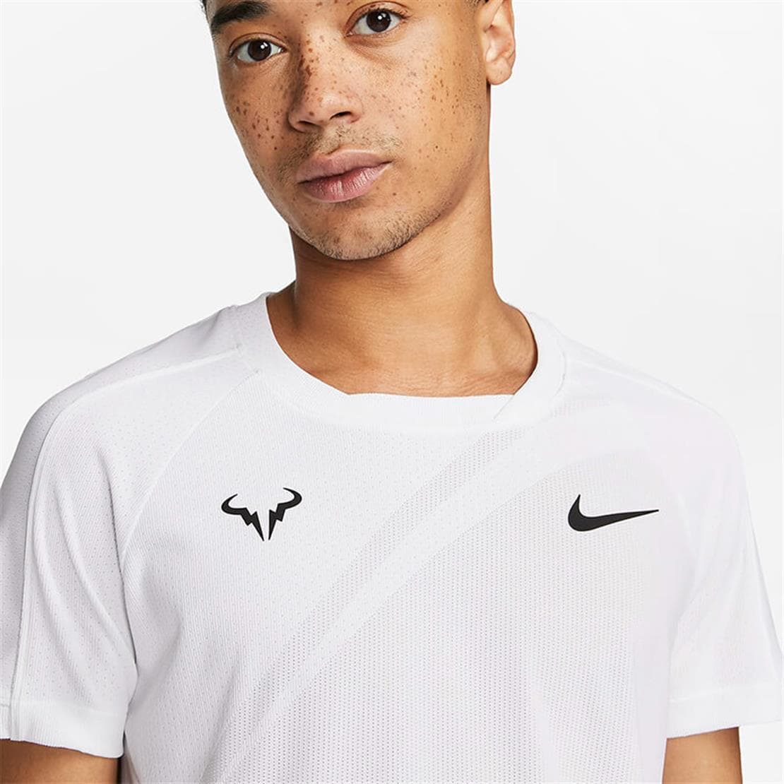تی شرت تنیس مردانه نایک Nike Dri-FIT ADV Rafa- سفید — تصویر ۴