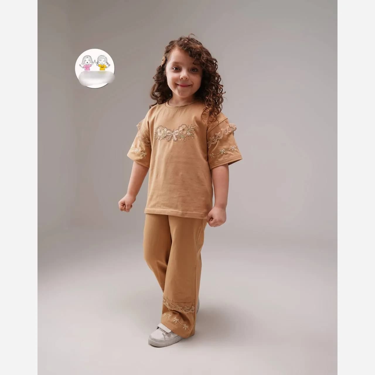 ست تیشرت و شلوار دخترانه تیپ لاکرا اعلا سایز 35 تا 50 — تصویر ۵