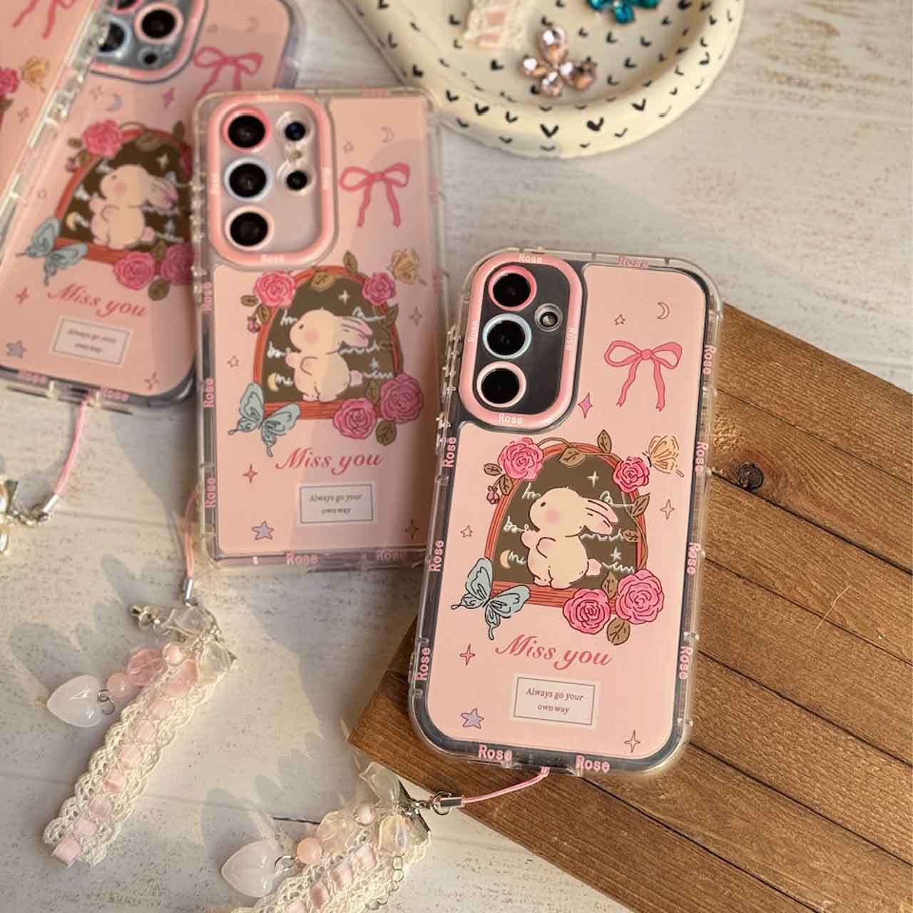 قاب خرگوش Miss You با بند ست برای گوشی های آیفون — تصویر ۳