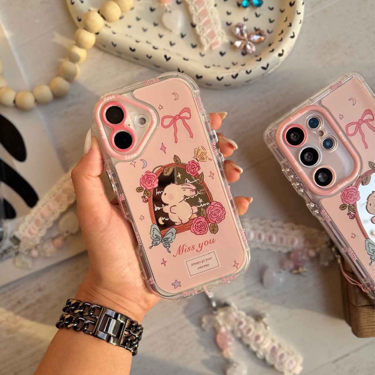 قاب خرگوش Miss You با بند ست برای گوشی های آیفون — تصویر ۴