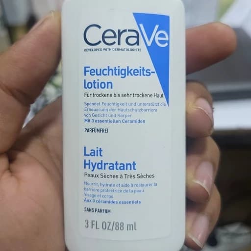 کرم مرطوب کننده سراوی اورجینال به ضمانت 88 میلی آبرسانی عمیق و 24 ساعته دارای هیالورونیک اسید و سرامید مرطوبکننده و آبر — تصویر ۳