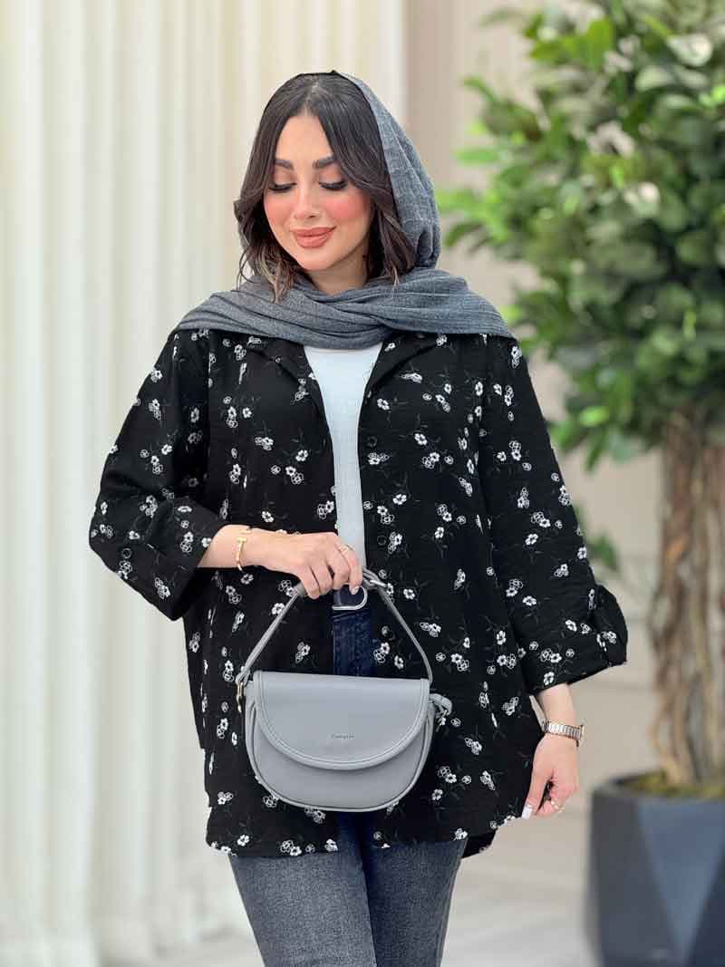 شومیز طرح گل نیوشا کد 6446 — تصویر ۳