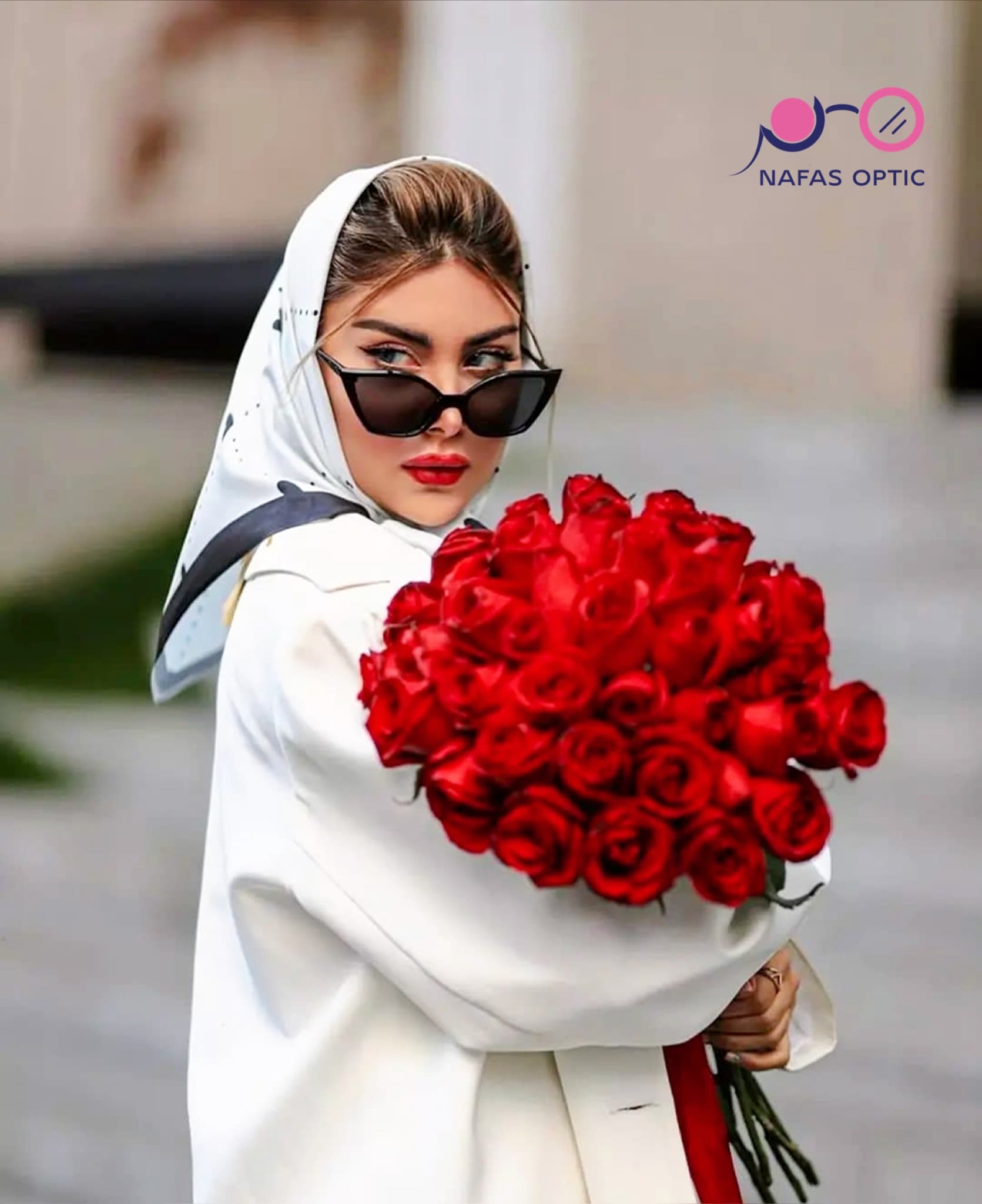 عینک آفتابی زنانه برند شنل — تصویر ۱۲