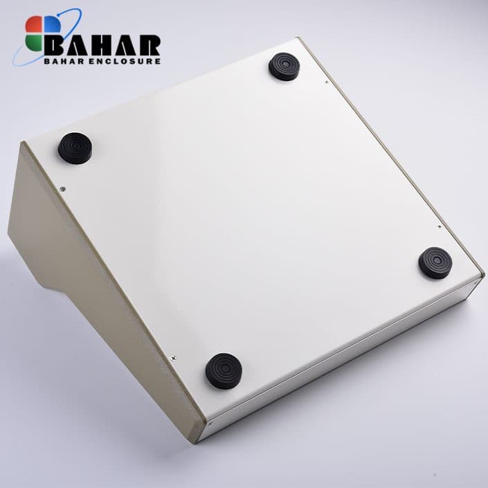 BDA 40003-A1 W300 جعبه فلزی شیبدار پانل پلاستیکی — تصویر ۲