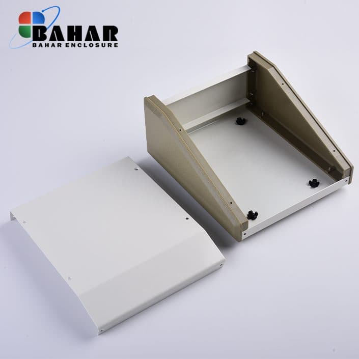 BDA 40001-A1 W165 جعبه فلزی شیبدار پانل پلاستیکی — تصویر ۳